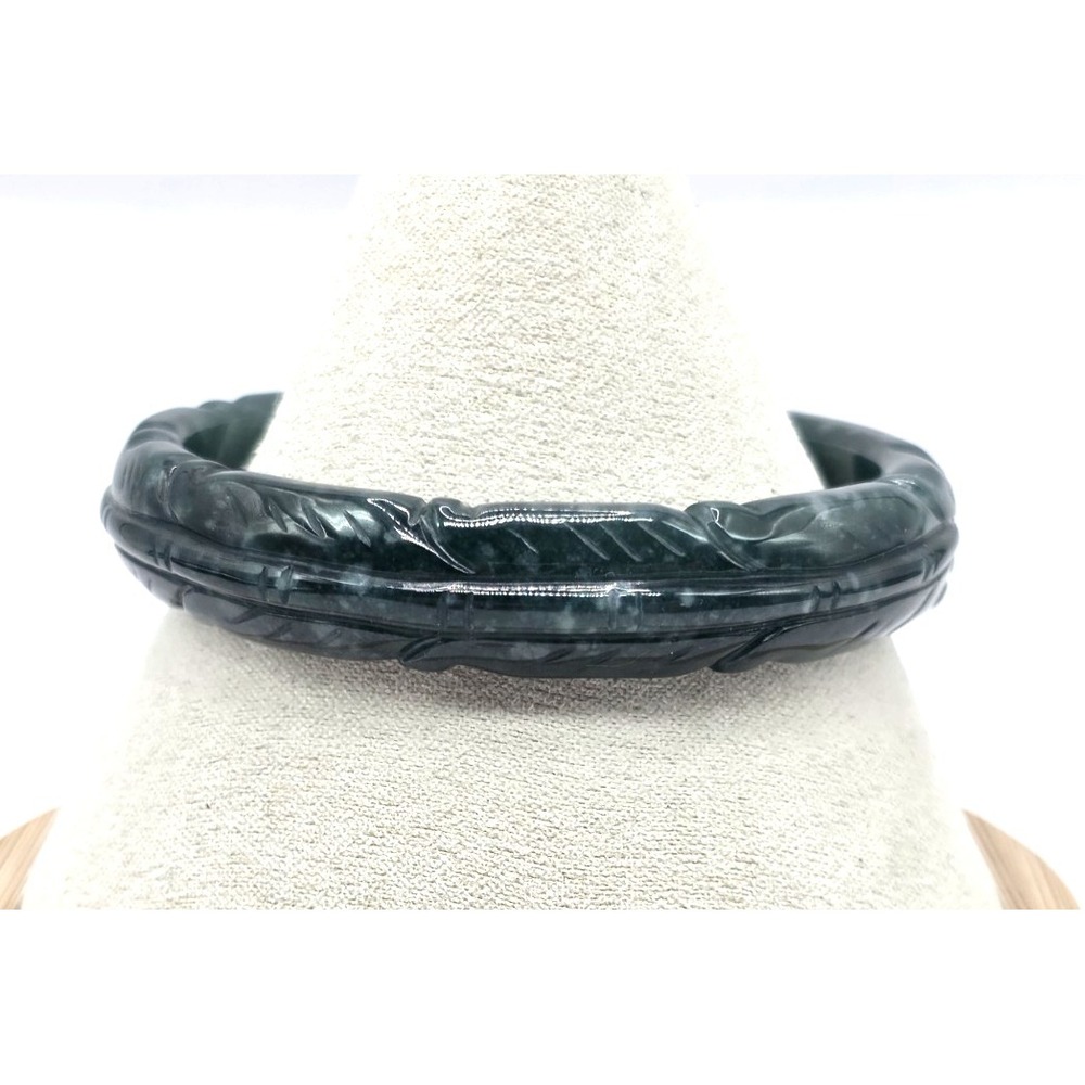 Grade A Jadeite Jade Bangle Bracelet Dark Green Floral Design 53.5 mm Round NWT